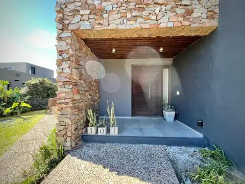 Casa en Venta en Aguadas, USD 615.000