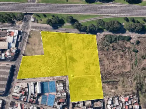 Fracción Industrial / Comercial de 29.893 m² sobre Av. Gral. Paz y Crovara - Tablada