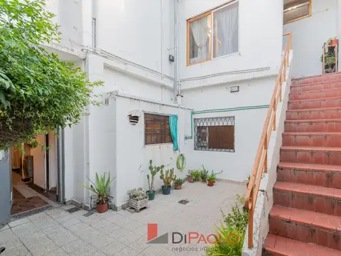 VENTA CASA 4 AMBIENTES EN MARTIN CORONADO CON PATIO Y TERRAZA