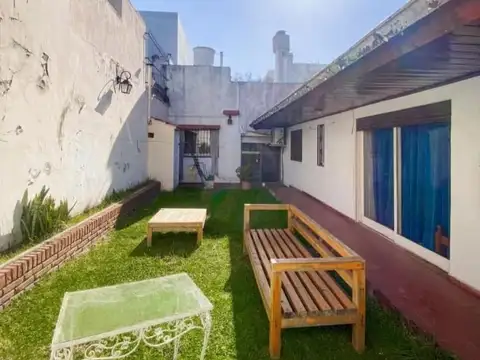 Casa  de 6 ambientes con jardin y terraza apto credito