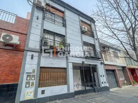 VENTA DEPTO TIPO PH 2 AMB C/PATIO PROPIO VILLA URQUIZA