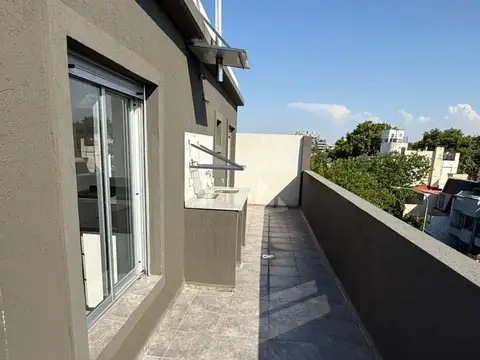 Nueva York 4900, Piso 4