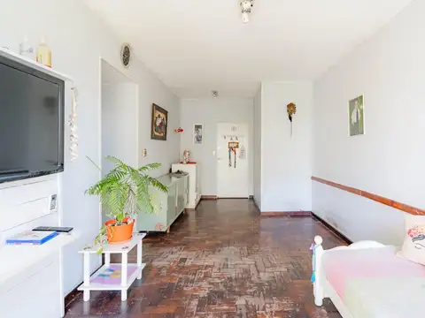 Departamento de 4 ambientes en venta en Tapiales Barrio Autopista