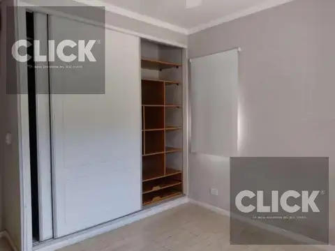 Casa en Venta en Malvinas Argentinas, USD 480.000