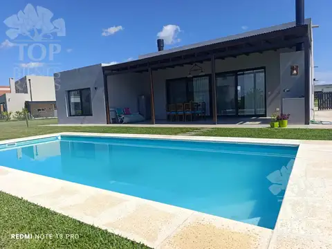 Casa en Alquiler en Puertos - Riberas, USD 3.500