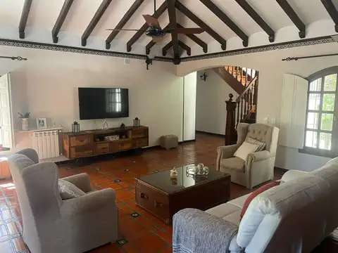 VENTA CASA QUINTA 5 DORM  - EL CORTIJO POLVORINES