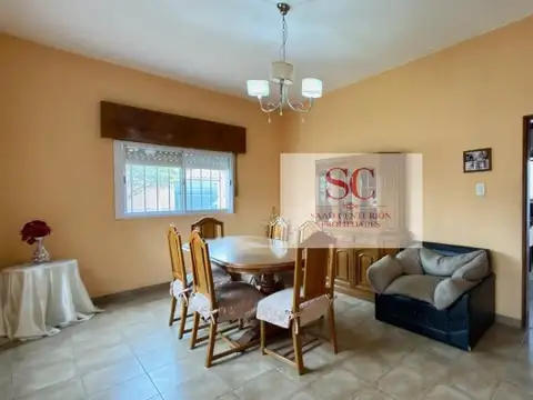 Depto Tipo Casa en Venta con 1 cocheras