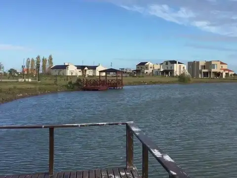 Terreno en Venta en Country Santa Rita, USD 109.000