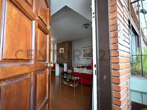 Depto Tipo Casa en Venta en Villa General Mitre, USD 265.000