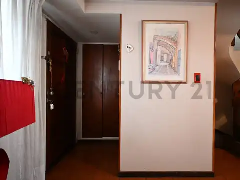 Depto Tipo Casa en Venta 38 años