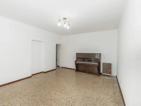 Depto Tipo Casa en Alquiler de 2 dormitorios