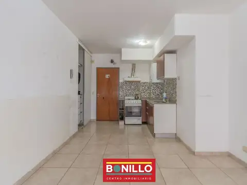 Bolivia 4600