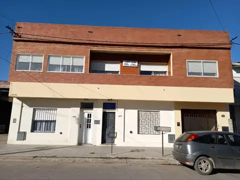 Departamento en venta - 2 Dormitorios 1 Baño - Lobos