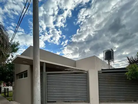 Muy linda casa 3 dormitorios en Colonia Avellaneda