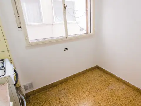 Depto Tipo Casa 2 ambientes con 1 baño