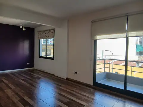 DEPARTAMENTO CON BALCON Y BAULERA INDEPENDIENTE. IDEAL PRIMERA VIVIENDA O INVERSION. APTO CREDITO.