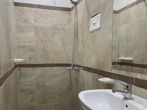 Depto Tipo Casa en Alquiler de 3 ambientes