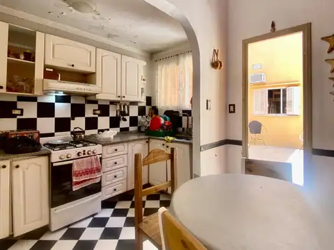 Depto Tipo Casa en Venta 30 años