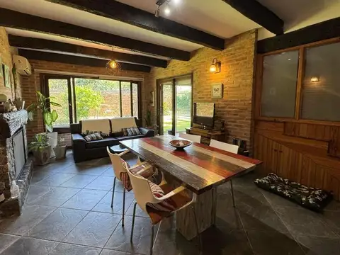 Venta casa en Barrio Las Palmas, Muñiz