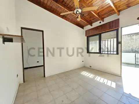 Departamento 5 ambientes con 3 baños