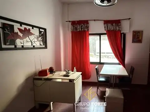 Oficina en Alquiler en Centro, $ 370.000