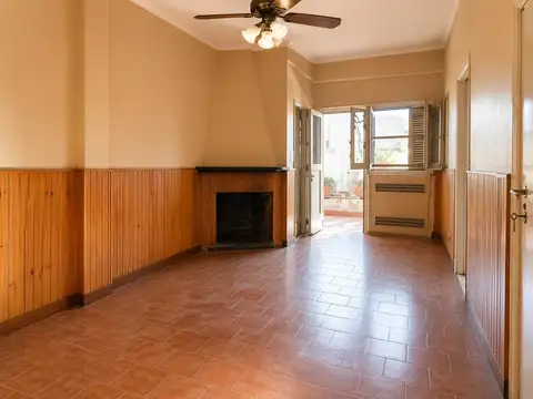 Depto Tipo Casa en Venta de 6 ambientes