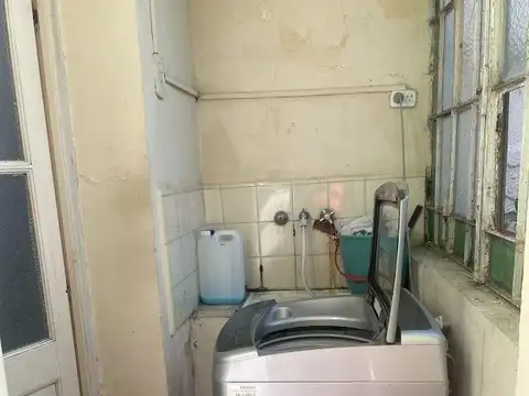 Edificio Comercial en Villa Pueyrredon Lote 239 m2
