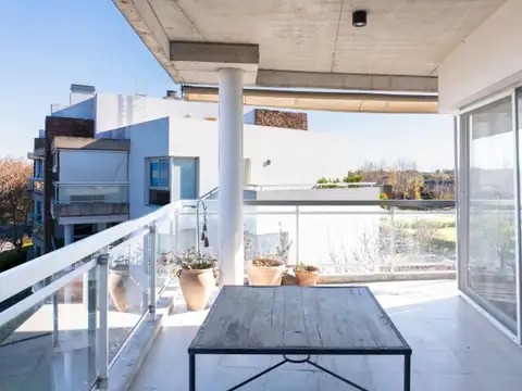 Departamento en Venta en Santa Barbara, USD 270.000