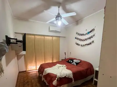 Casa 4 ambientes con garage Lanus Oeste