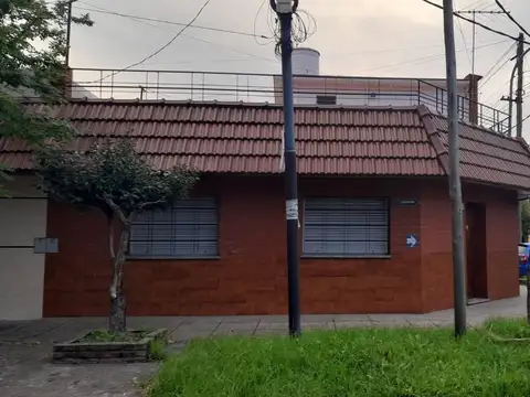 Doctor José Gálvez y Ayacucho