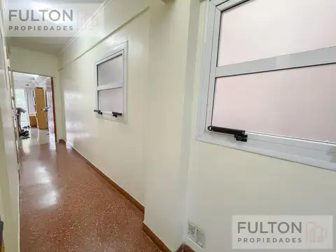 Departamento 4 ambientes con 2 baños