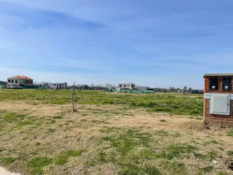 Lote En Venta barrio cerrado Village Plaza, Bella Vista oportunidad