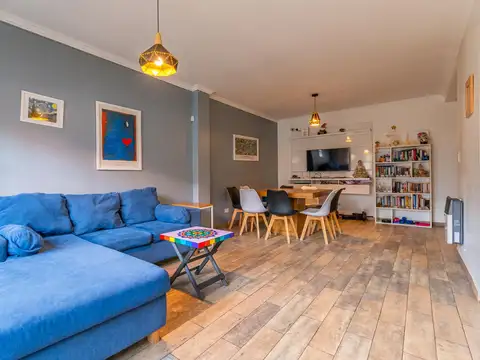 VENTA PH 4 AMBIENTES CON JARDÍN, GALERÍA, PARRILLA Y COCHERA EN COGHLAN