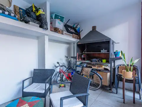 Depto Tipo Casa en Venta con 1 cocheras