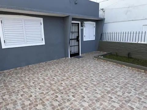 Catamarca 2751, B1824eui Lanús, Provincia De Buenos Aires, Argentina