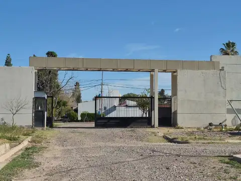 Casa en Venta en Russell, USD 72.000