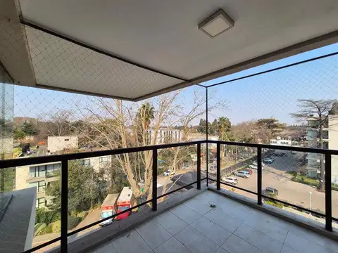 Departamento en Alquiler con 1 cocheras