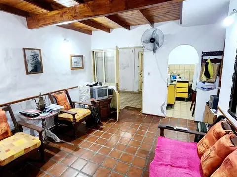 Duplex de pasillo 1 dormitorio con patio, Pichincha