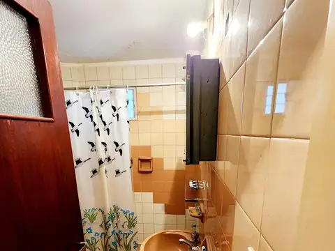 Depto Tipo Casa en Venta 50 años
