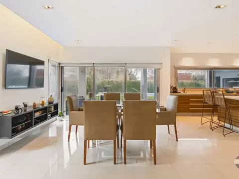 Casa en Venta en Barrancas de Iraola, USD 460.000