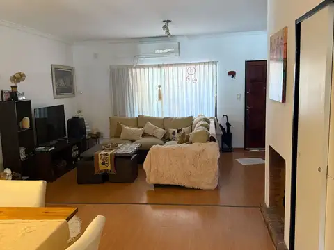 Dr. Mariano Moreno 2700