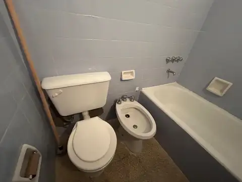 Departamento en Alquiler con 1 cocheras