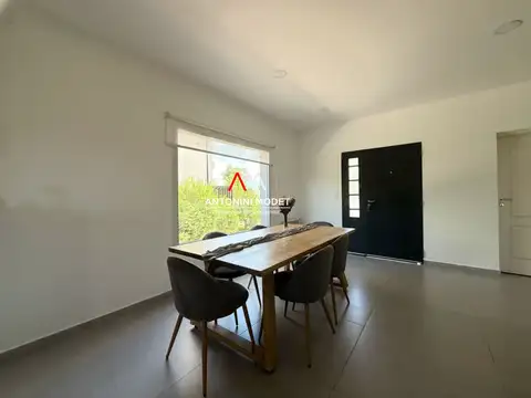 CASA EN ALQUILER EN SANTA ELENA - PILAR DEL ESTE