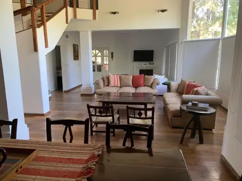 Casa en Venta al Este