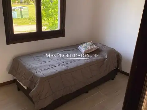 Alquiler Casa en Fincas de San Vicente Chacras 4 Dormitorios Canning