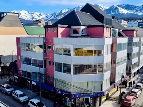 Monoambiente amplio en venta MICROCENTRO Ushuaia