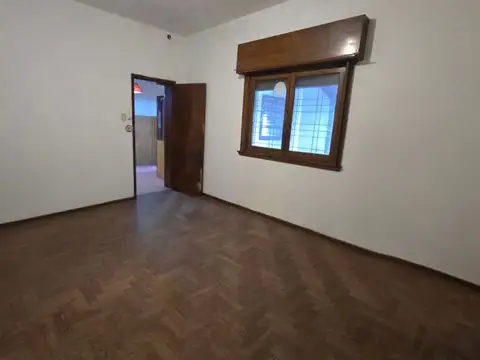 Depto Tipo Casa en Alquiler de 2 dormitorios