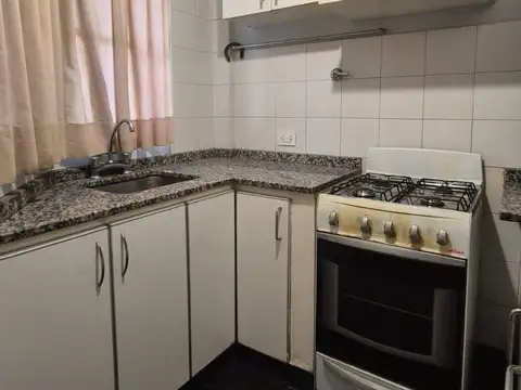 Depto Tipo Casa en Alquiler en Sarandí, $ 1.000.000