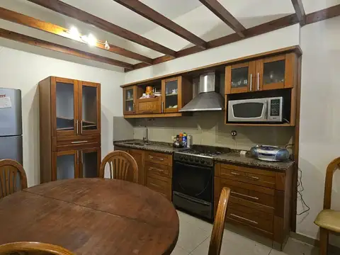 Depto Tipo Casa 4 ambientes con 1 baño
