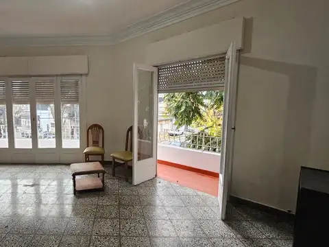 Alquiler PH  4 ambientes de 81 m2 en Caseros